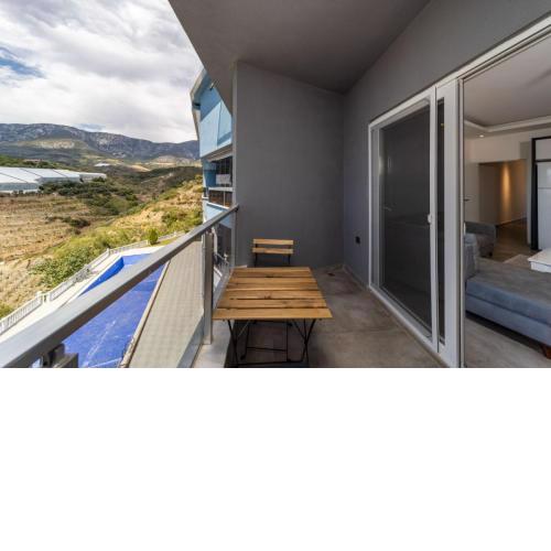 Lovely Flat with Shared Pool and Balcony in Alanya