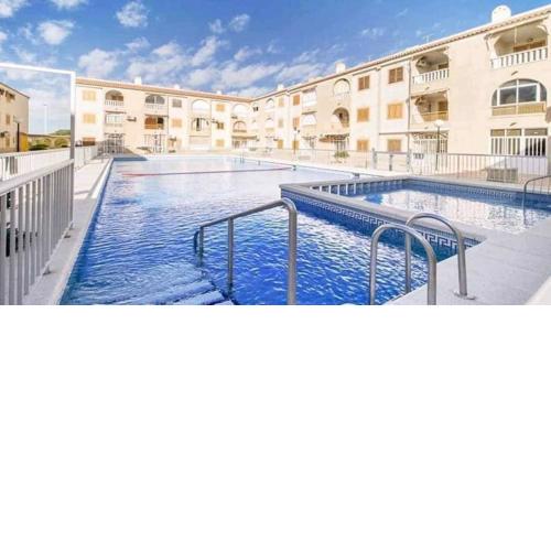 Lovely ground floor apartment 5 min from the beach