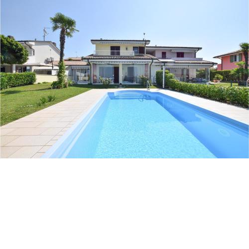 Lovely Home In Lazise With Lake View