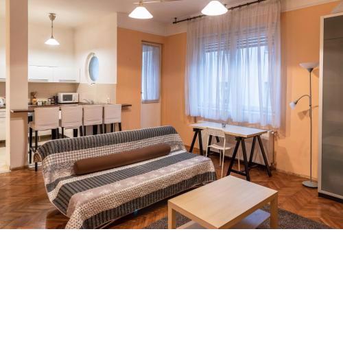 Lovely Loft with Terrace And Danube View