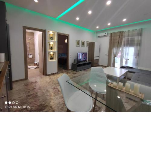 Lovely luxury apartment Sokratous 133, Kallithea