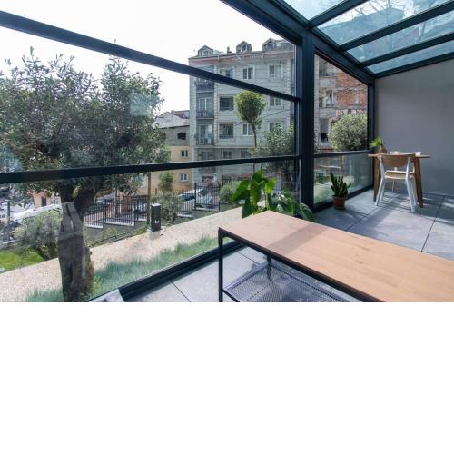 Lovely & Peaceful 1BR Flat w/ Priv Terrace and Gym #21