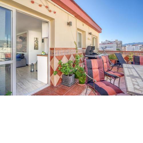 Lovely penthouse in Fuengirola Old Town Ref 166