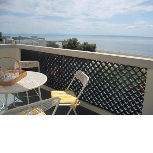 Lovely Seaview apartment in Grado Pineta by Beahost Rental