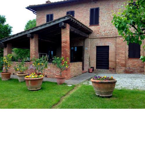 Lovely Tuscan Country House