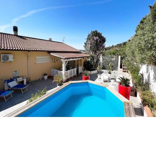 Lovely villa in Castellammare del Golfo with private pool