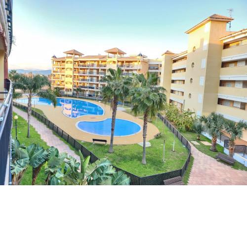 LOVELYPLACES CANET BEACH