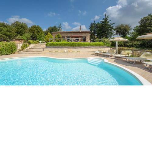L'Ovile 8, Emma Villas