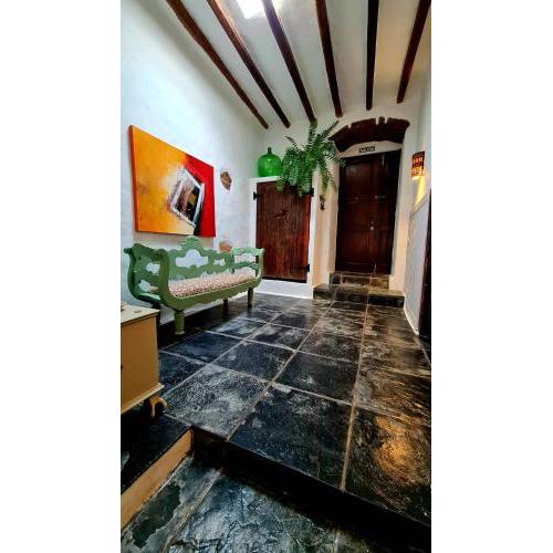 Luana House