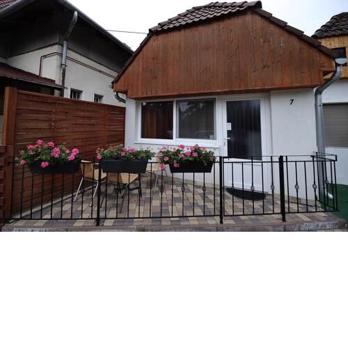 Luca Apartman