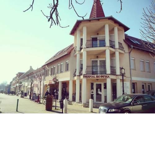 Luca Apartman