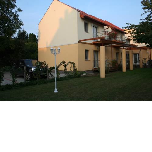 Luca Apartments