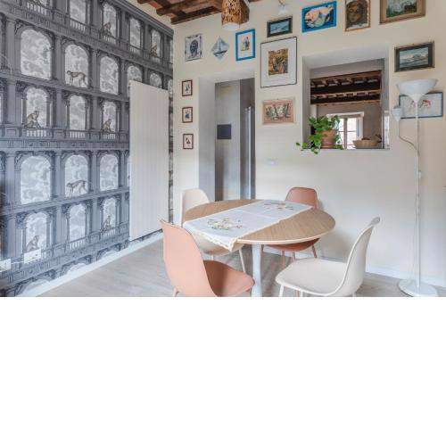 Lucca Historic Center Charming Apartment!