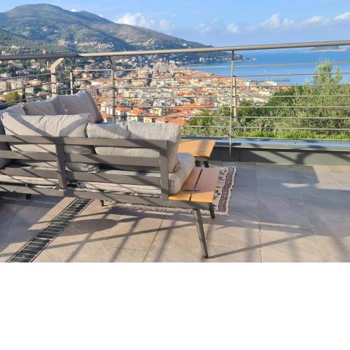Luce di Mare - design apartment with sea view in Alassio
