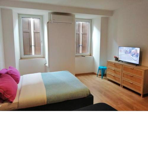 lucia haus trieste