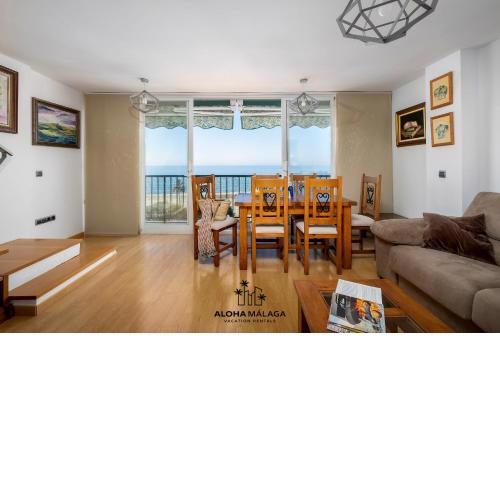 Lucila Beachfront Pedregalejo By AlohaMálaga
