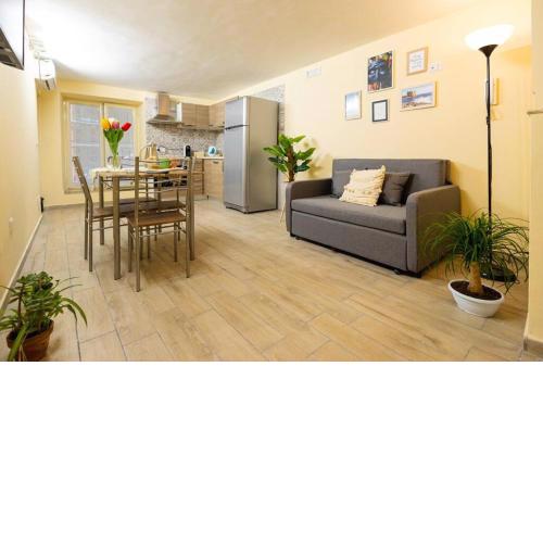 Lucon House