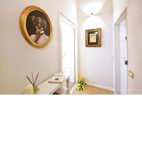 LUCY 1 luxury room and 1 apartment in historic city center beside the sea