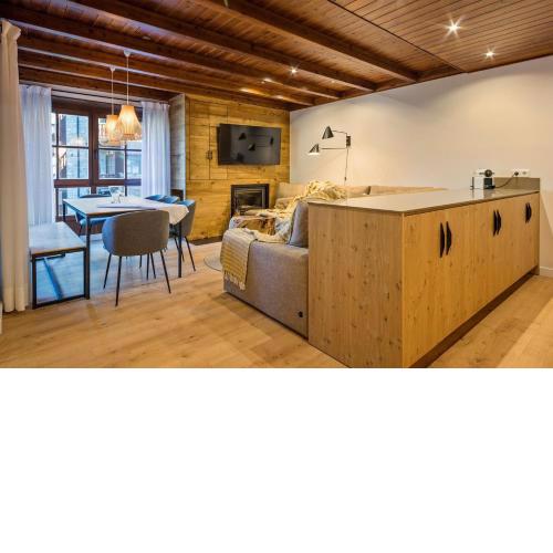 Luderna - Apartamento Val de Ruda A9 Peülla