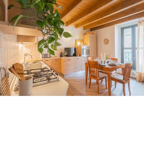 Luini 7 by Rent All Como