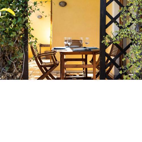 Luisa Sunny House