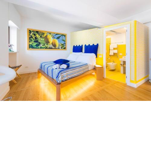 Luiselle Charming Accommodation Sorrento City Center