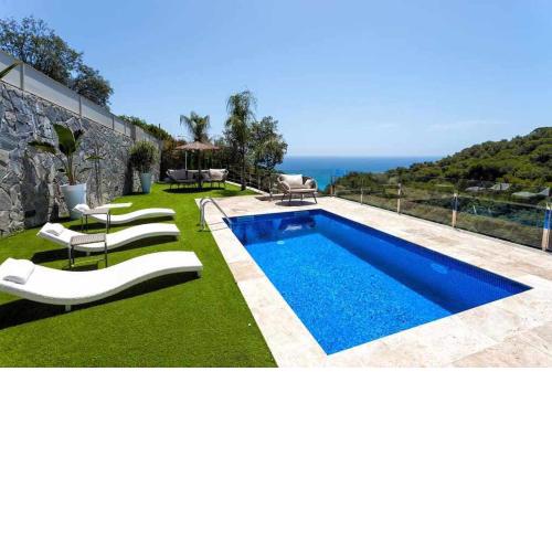 Lujo con piscina climatizadajacuzziplaya privada