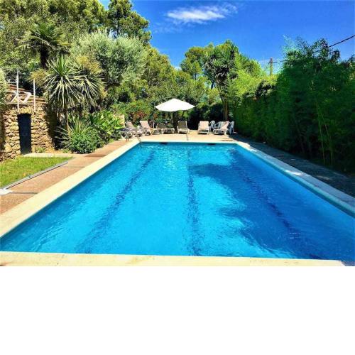 Lujosa casa con piscina privada