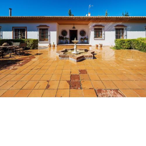 Lujosa villa en Baza