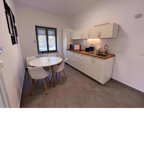 Lujza Apartman