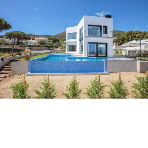 LUMEN HOUSE - Amazing views and pool