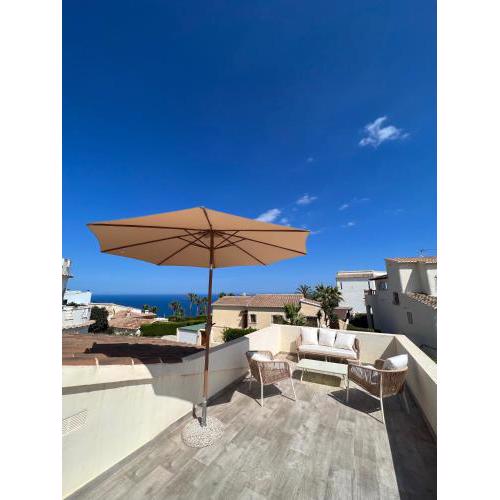 Luminosa villa con vistas al mar en Cala Moraig