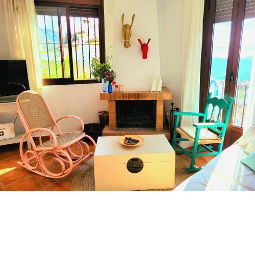 Luminoso con vistas y chimenea apto mascotas