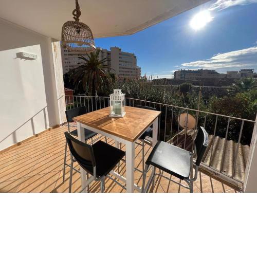 Luminoso y amplio apartamento al lado del mar