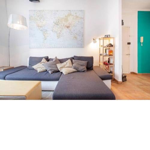 Luminous & Cosy Down Town Apartment