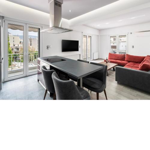 Luminous & Elegant 2BR in Koukaki 10' to Acropolis