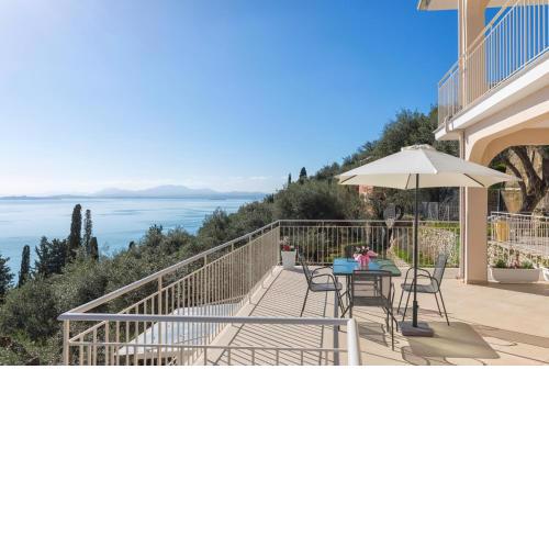Luna Apartments Corfu