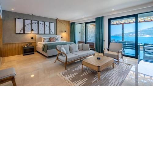 Lures Hotel