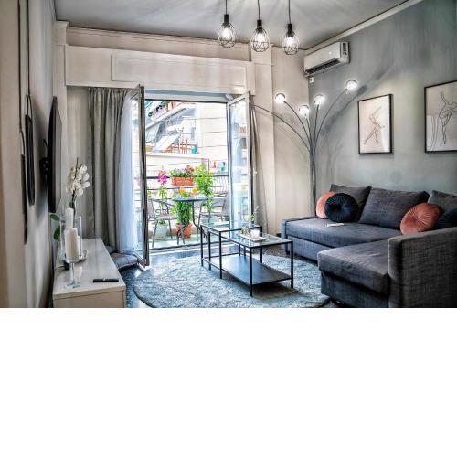 Lux apartment near Acropolis! in the Heart of Athens