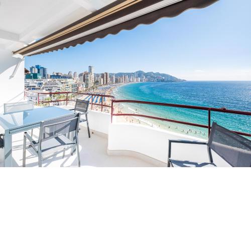 Lux Center 5-C Deluxe Beach Apartment-Old Town