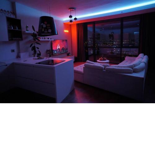 Lux Residance 40th floor, sound system, 65 inch TV