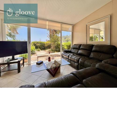 Luxe Beach Four By Gloove