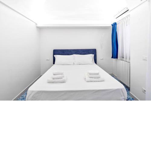 LUXE Minimal Retreat - AirHome®