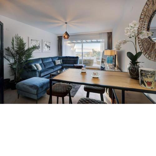 Luxurious 80m² studio apartment, stunning sea views - Rio Real Golf, Marbella