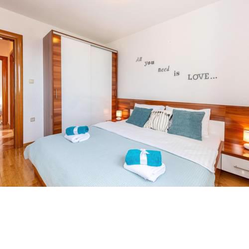 Luxurious Apartment Crikvenica Kvarner in Croatia amidst holiday resort
