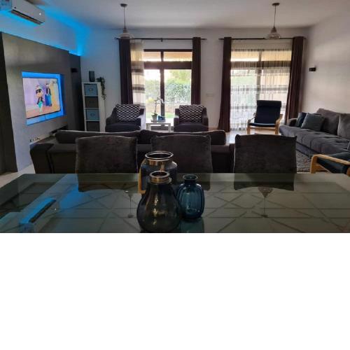 Luxurious Apartment in Mivida with Pool/Gym Access