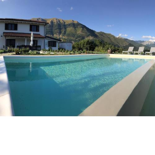 Luxurious Holiday Home in Bagni di Lucca with Pool