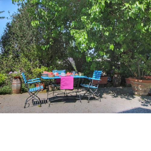 Luxurious Holiday Home in Castelfranco di Sopra with Pool
