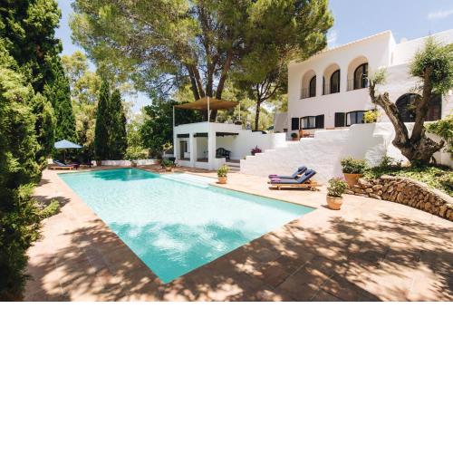 Luxurious Ibiza Villa Casa Pacifica 6 Bedrooms Large Outdoor Dining Area BBQ San Rafael