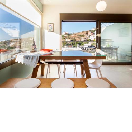 Luxurious Rikas Villa